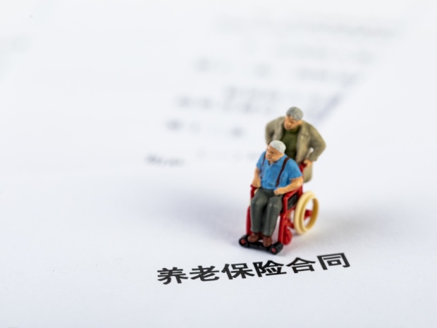 媒体:房市谨防双轨制,2024年楼市会转好吗?